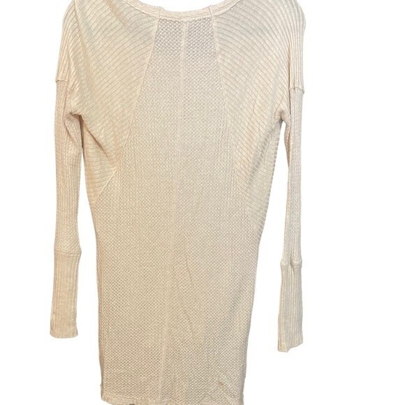 Free People Women's Ventura Drappy Thermal Waffle Long Sleeve Blouse XS - Picture 7 of 7